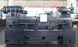 Фото 17 - MetalTec CK 50x1000H токарный станок c ЧПУ с прямой станиной Профи.